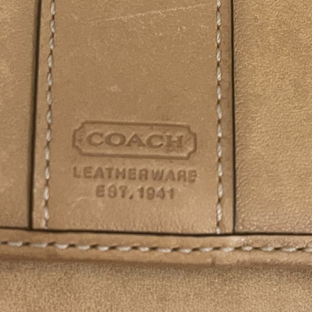 Coach Hamilton Tan Leather Wallet Bi-Fold Snap Closure Logo - Picture 2 of 15